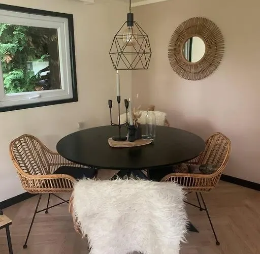 Chalet Veluws Boho In De